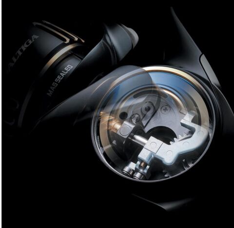 DAIWA SALTIGA 25 10000 P OLTA MAKİNESİ