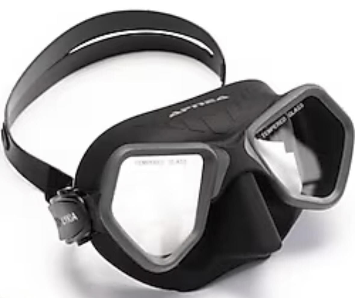 Apnea Lykia Black Mask